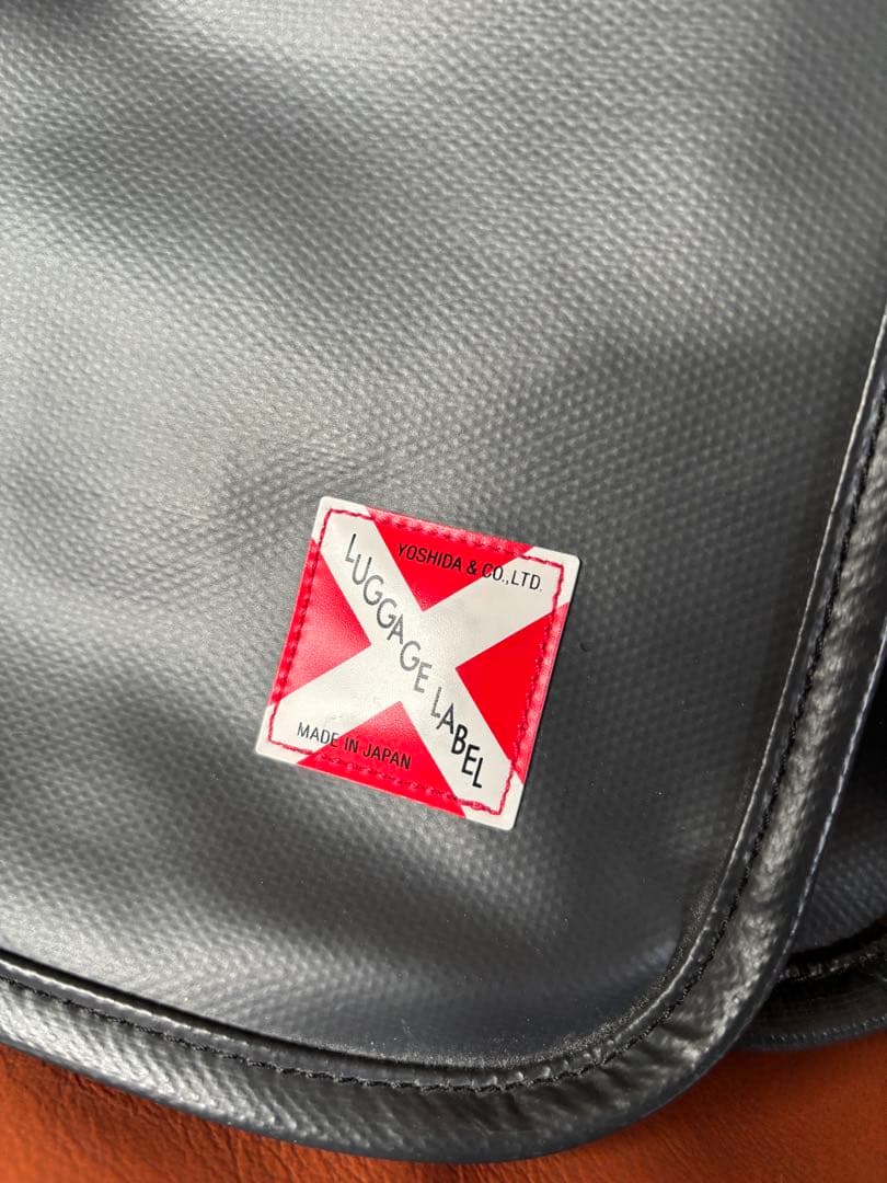 美品　LUGGAGE LABEL LINER ショルダーバッグ