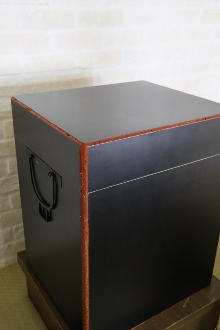 大人が着用出来る本格的な日本の武士甲冑一式（飾り鎧・美術品）　等身大　甲冑