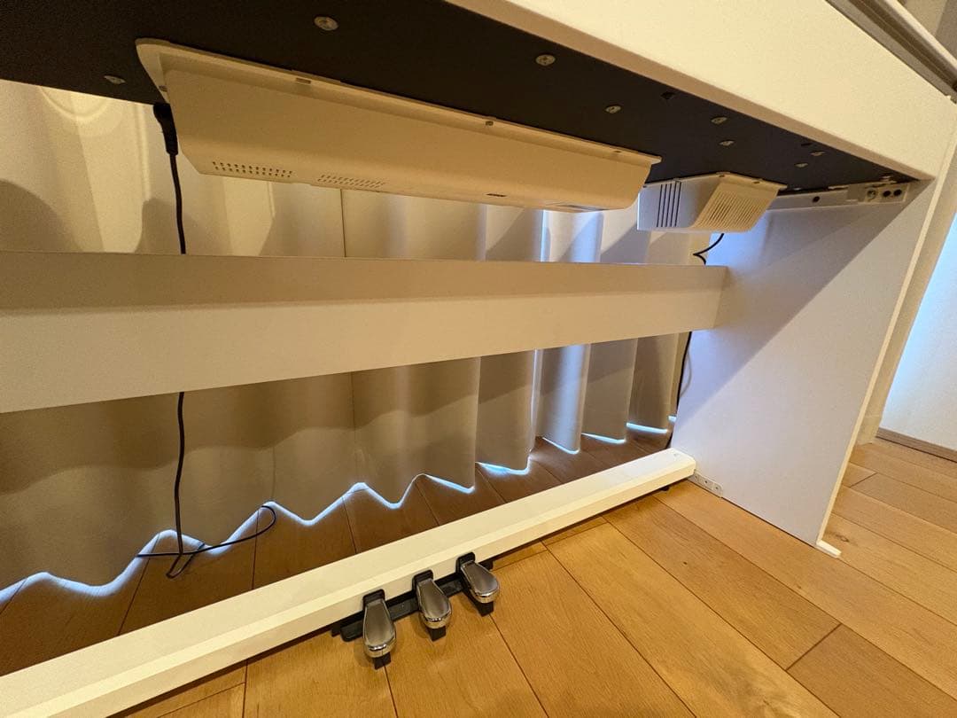 電子ピアノ　CASIO Privia PX770 ホワイト