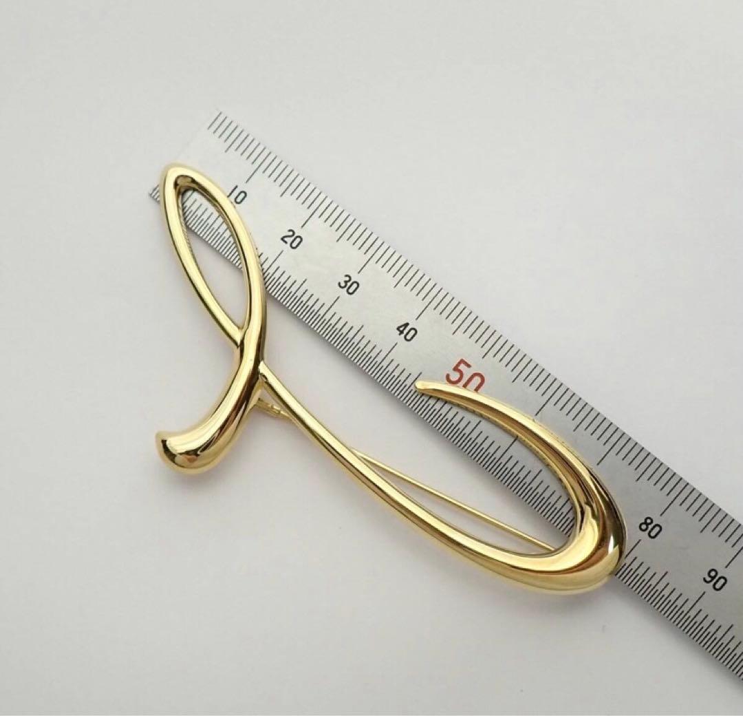 ミキモト　イニシャルブローチ　k18 18k18金 ウノアエレ好きな方にも