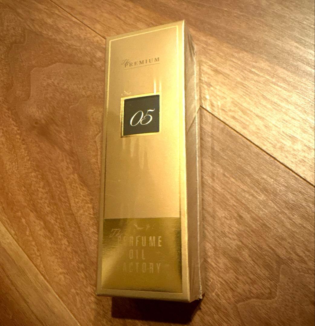 ☆新品☆ The PREMIUM PERFUMEザ プレミアム パフューム　05