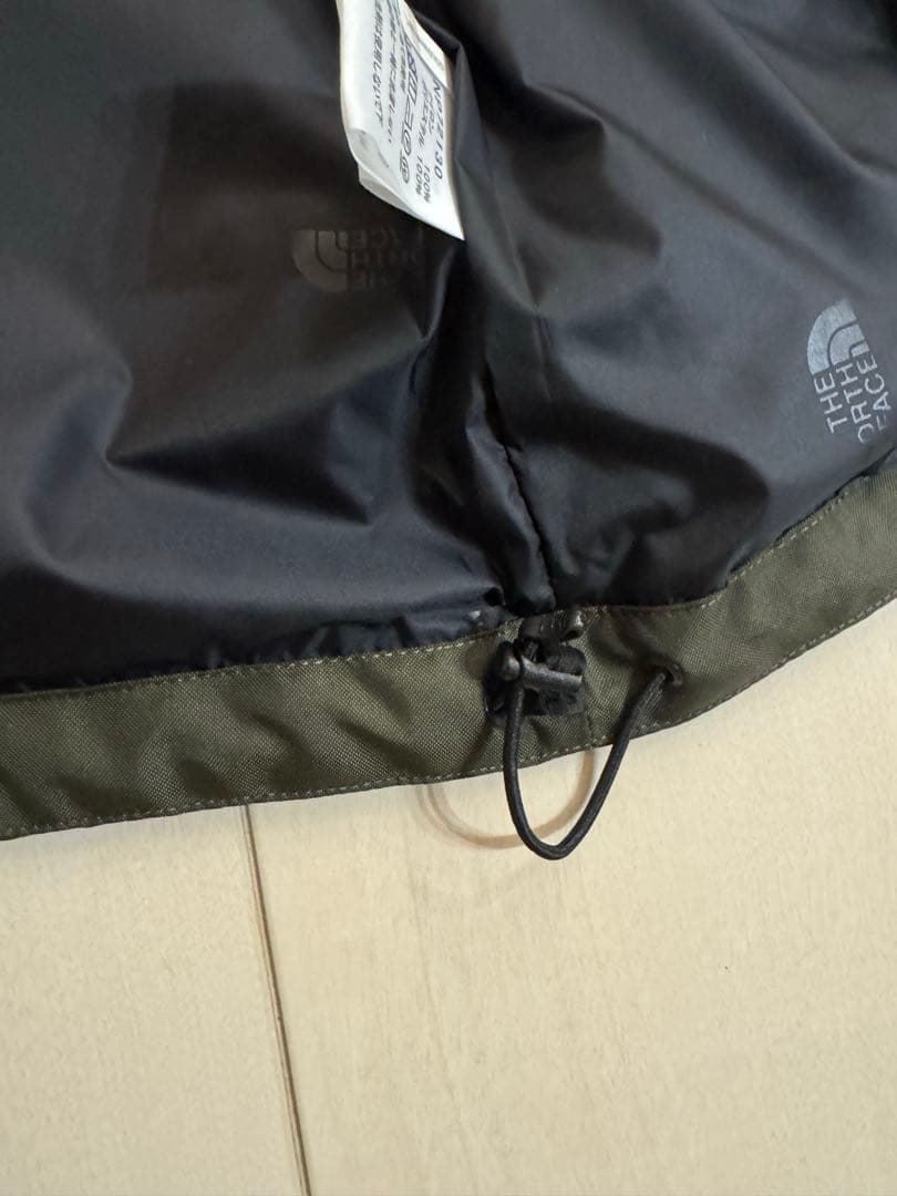 THE NORTH FACE ナイロンコーチジャケットNP72130