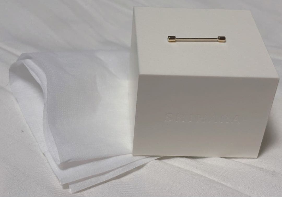 〈シハラ〉ダイヤモンドツイストピンピアス02