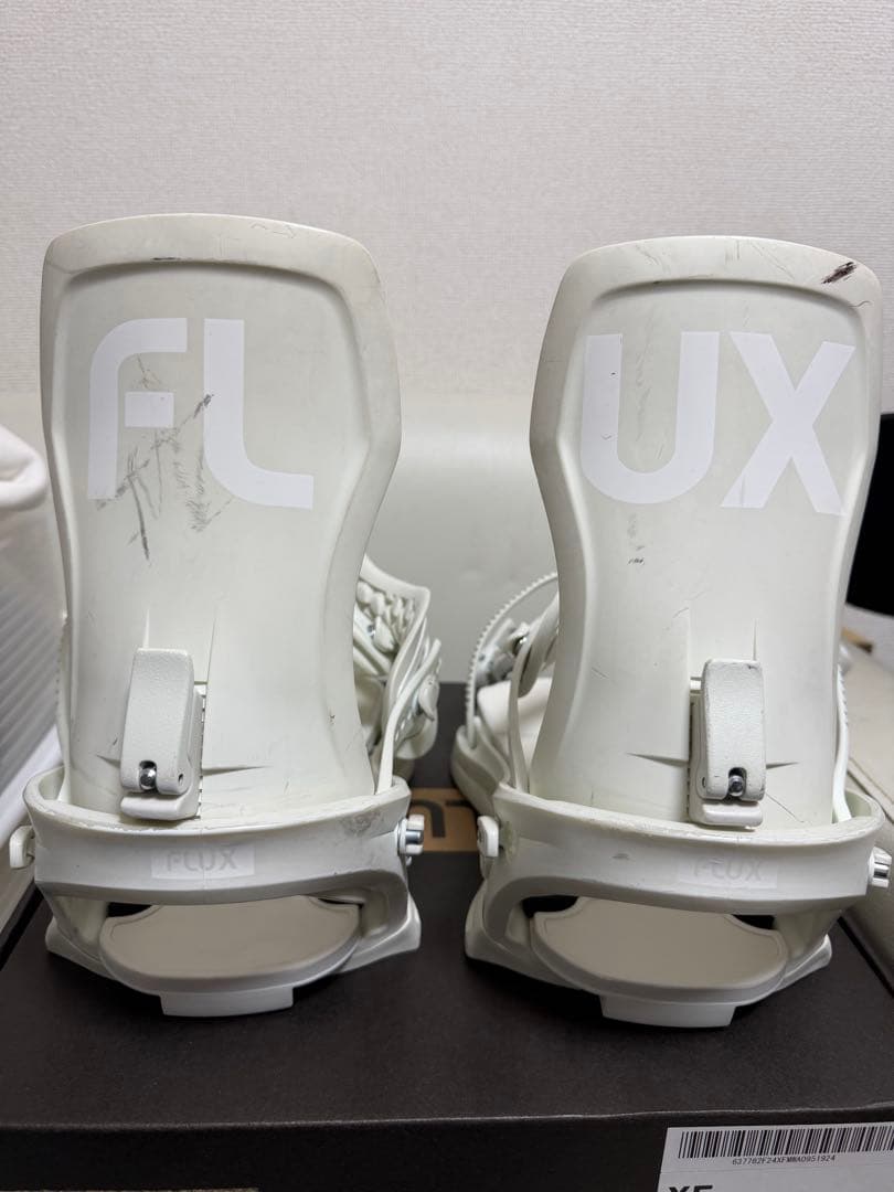 FLUX XF ホワイト ビンディング　　24-25モデル