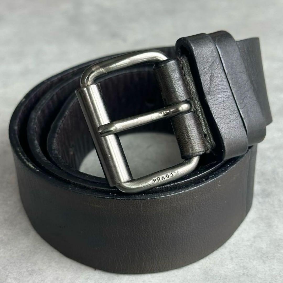 PRADA ロゴ　ナッパレザーベルト