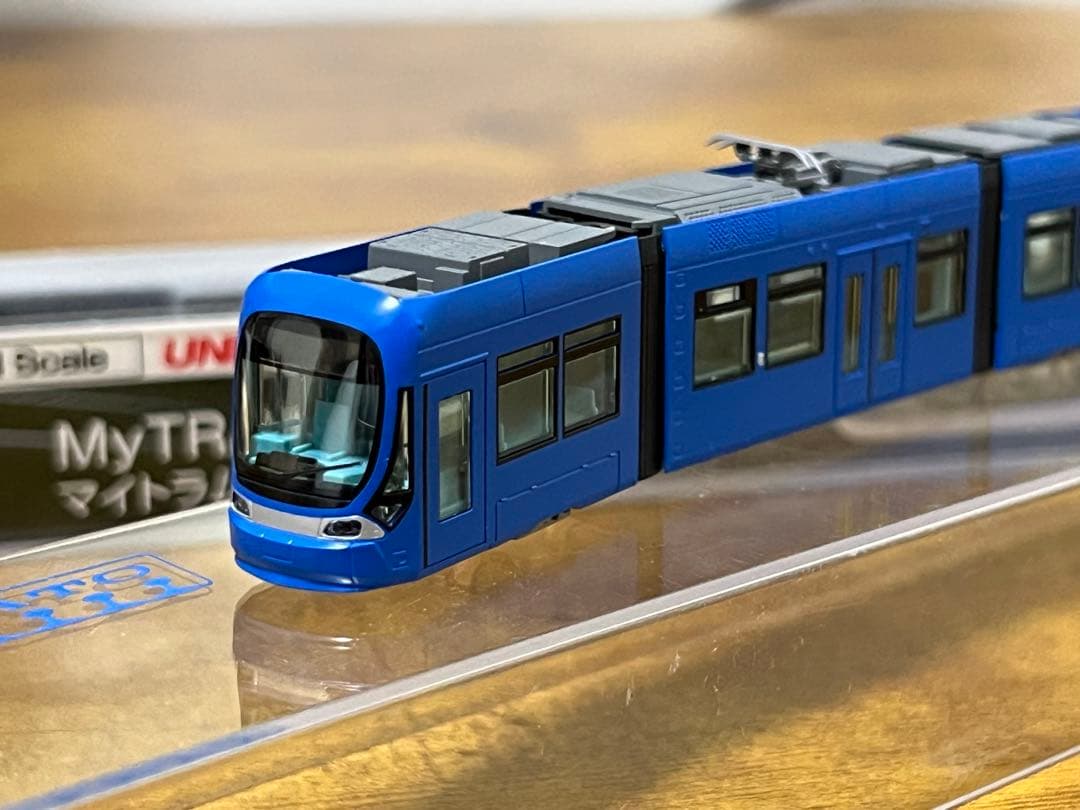 Kato 鉄道模型　マイトラム　ブルー
