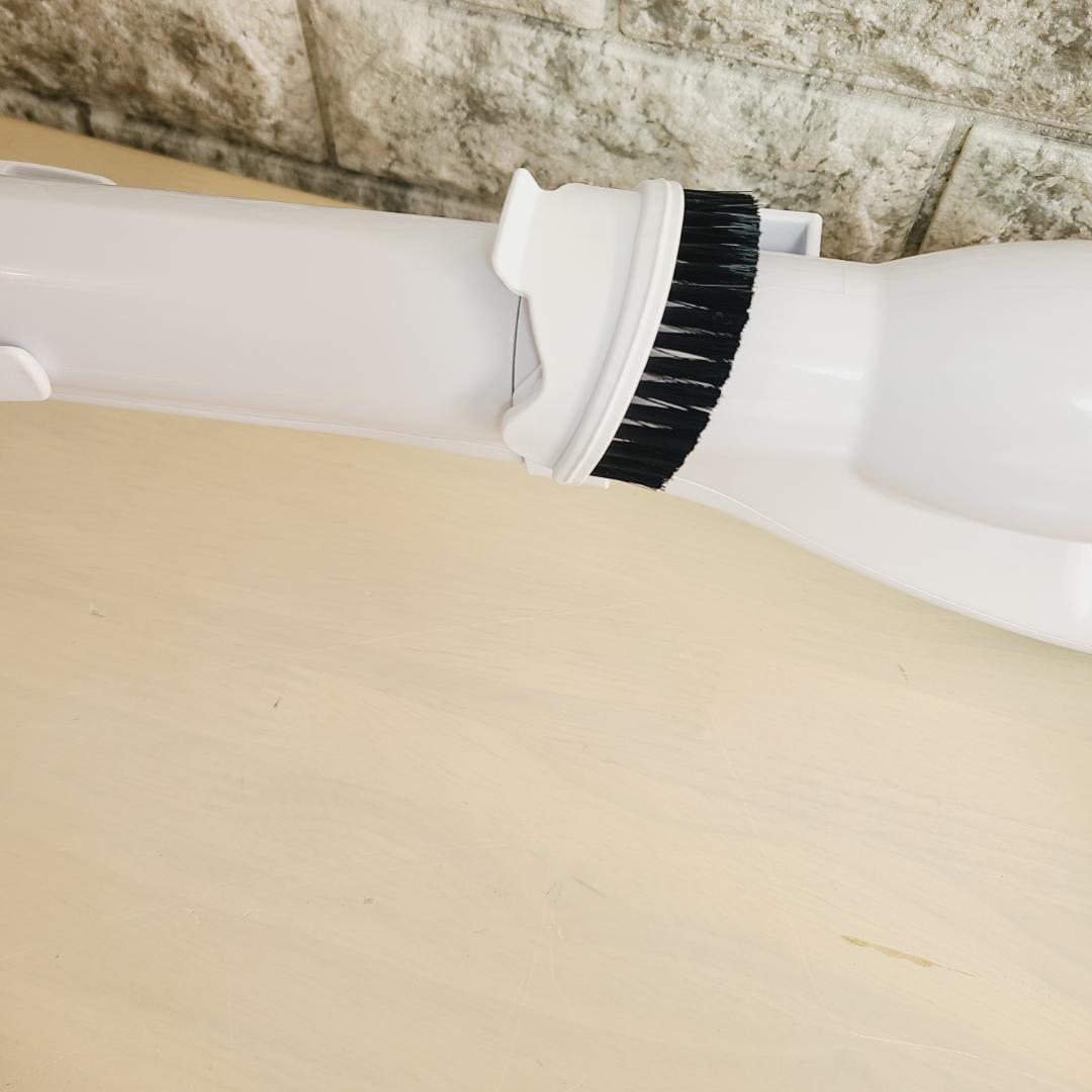 【美品】2025年製 日立 紙パック式クリーナー かるパック CV-KP90M