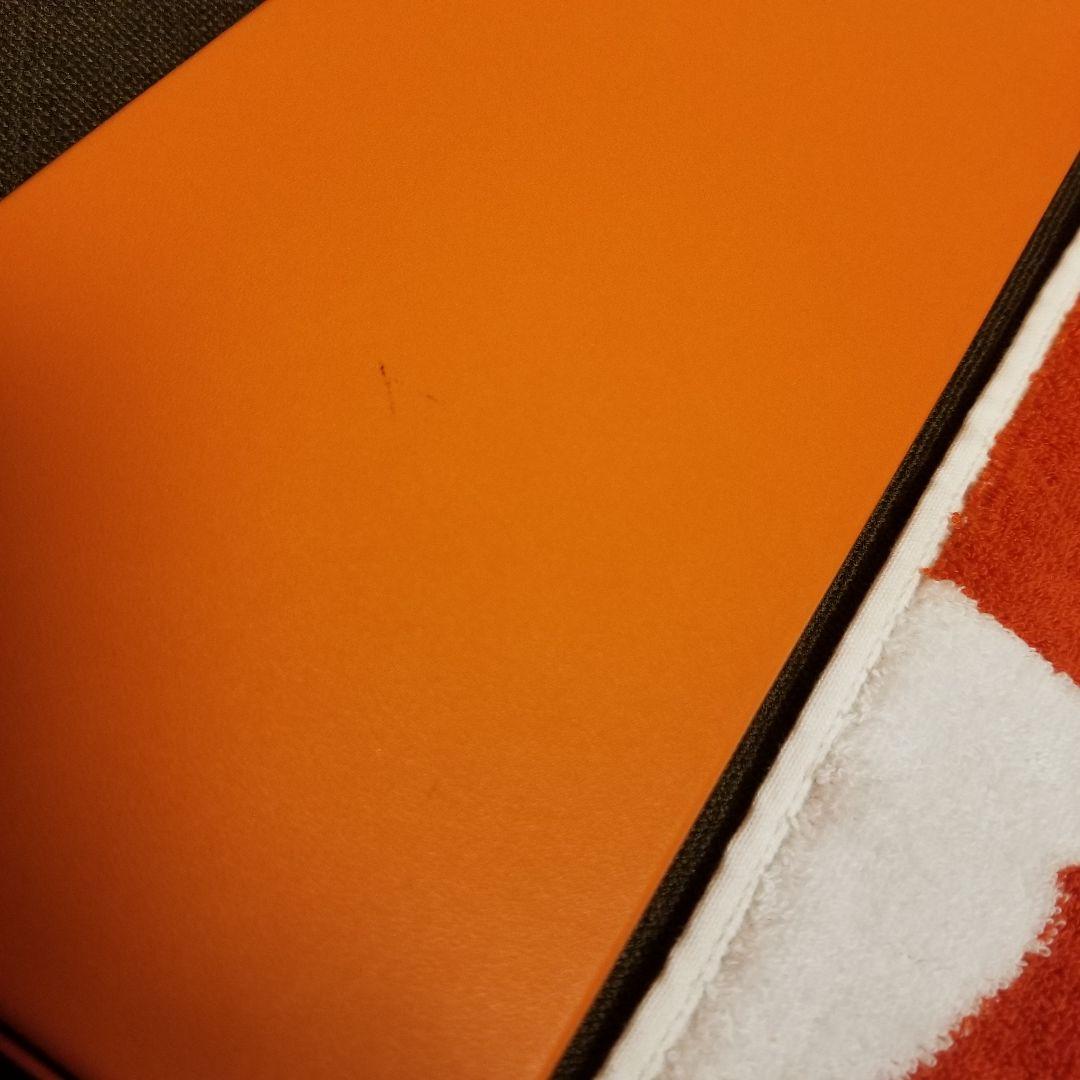 未使用 HERMES カレアヴァロン ハンドタオル タオルハンカチ 箱付き