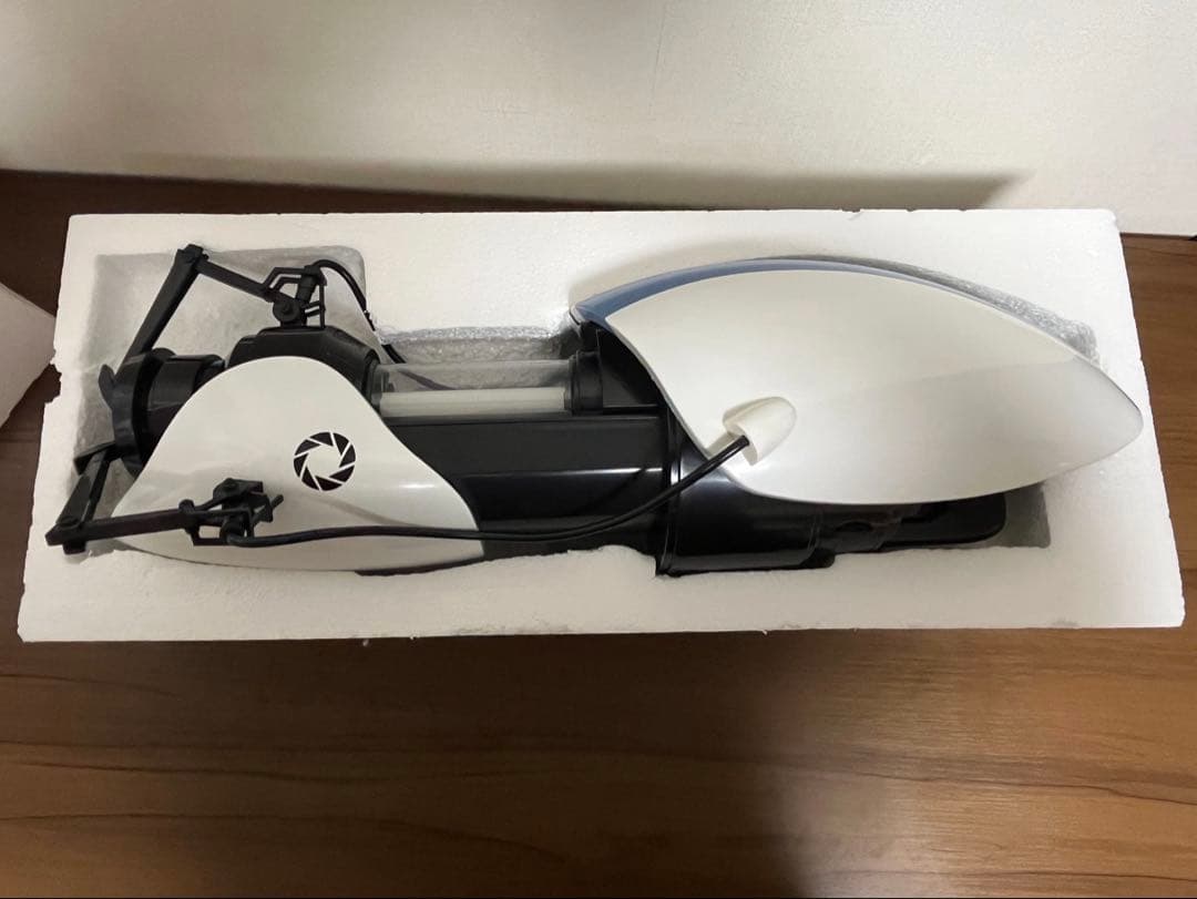 NECA portal gun 1/1 ポータルガン レプリカ 2台セット