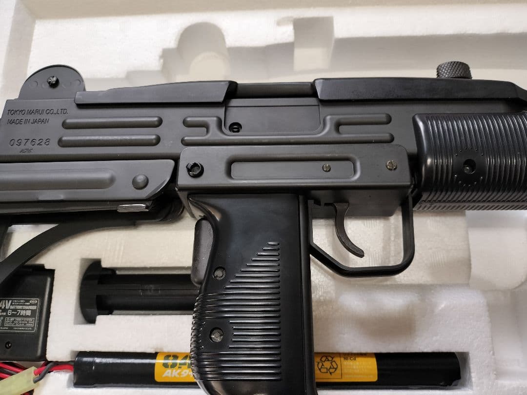 UZI SMG　ウージーサブマシンガン　東京マルイ　電動　ジャンク　18歳以上