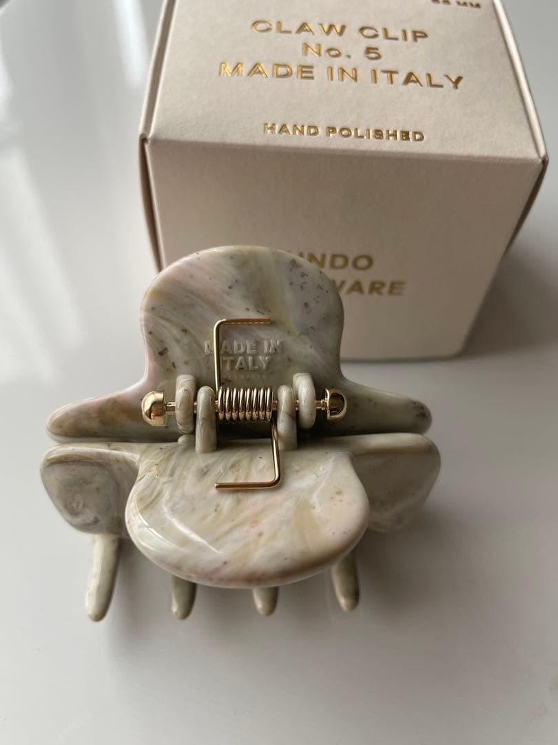 UNDO HAIRWARE ヘアクリップ No5