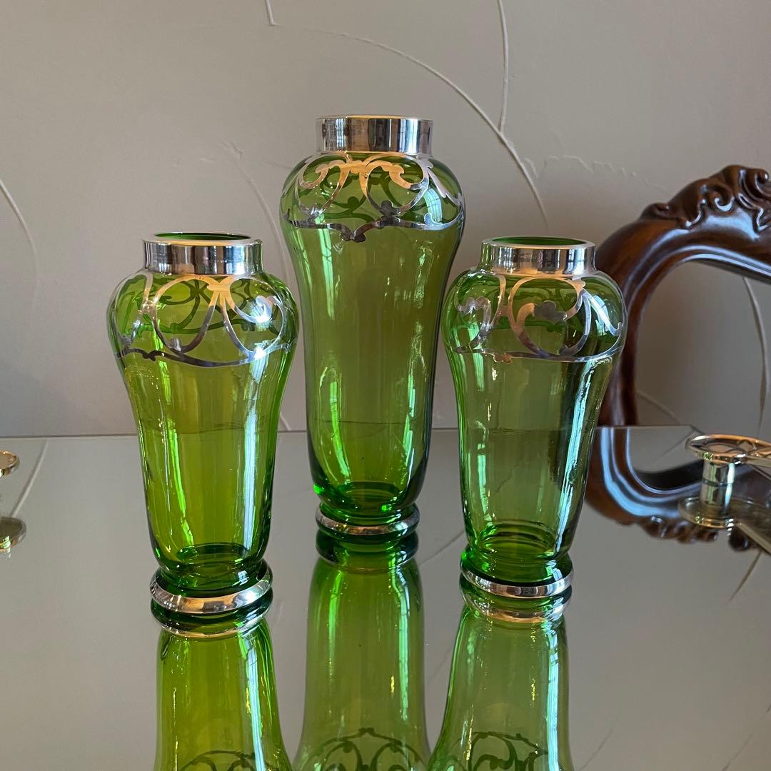 シルバーオーバーレイ　色ガラス　花瓶 アールヌーボー　フラワーベース　花器