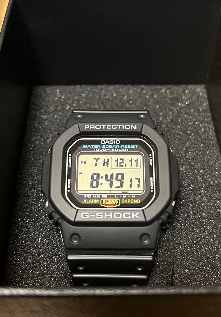 CASIO G-SHOCK G-5600UE-1JF ブラック
