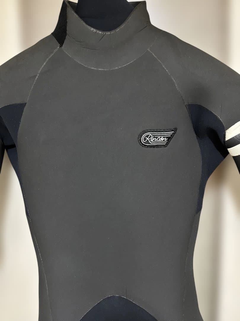 ほぼ未使用！　RINCON　セミドライ　バックジップ 　5/3mm　MLサイズ