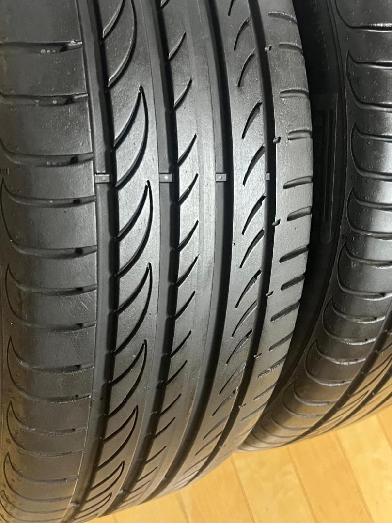 VOLVOホイール 17x7+50 PCD 108 215/50R17 タイヤ