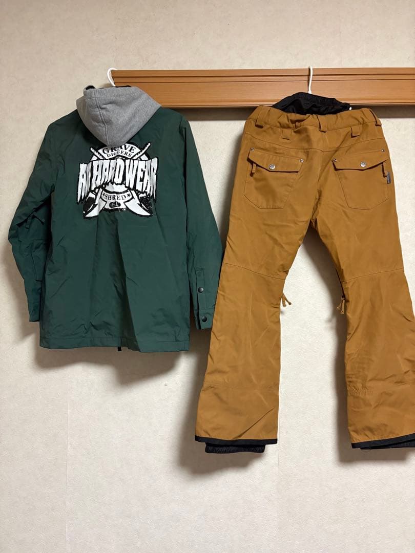 ダブルエーハードウェア上下セット　スノボウェア【美品】コーチジャケット