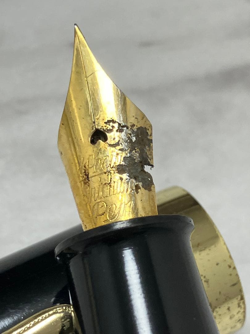 ジャンク★詳細不明★極太軸　万年筆　本体のみ