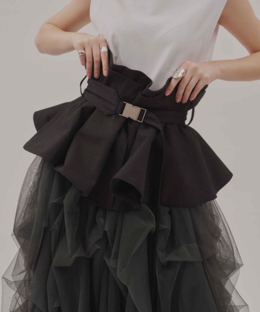 ラベルエチュード　サークルフレアボリュームベルト　ブラック