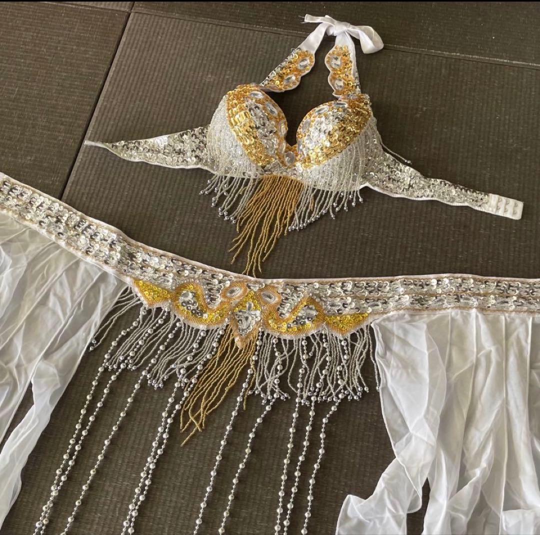 ベリーダンス衣装ビーズフリル ブラ & ベルトセット【ホワイト】豪華オリエンタル