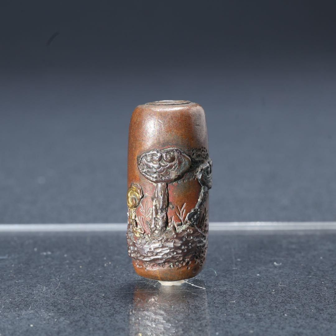 緒締め玉　霊芝　提げもの　金属　金工　R1643