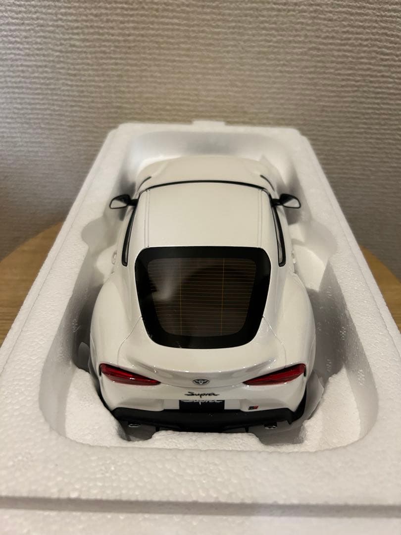 KSR18045W 京商 さむらい トヨタ GR スープラ