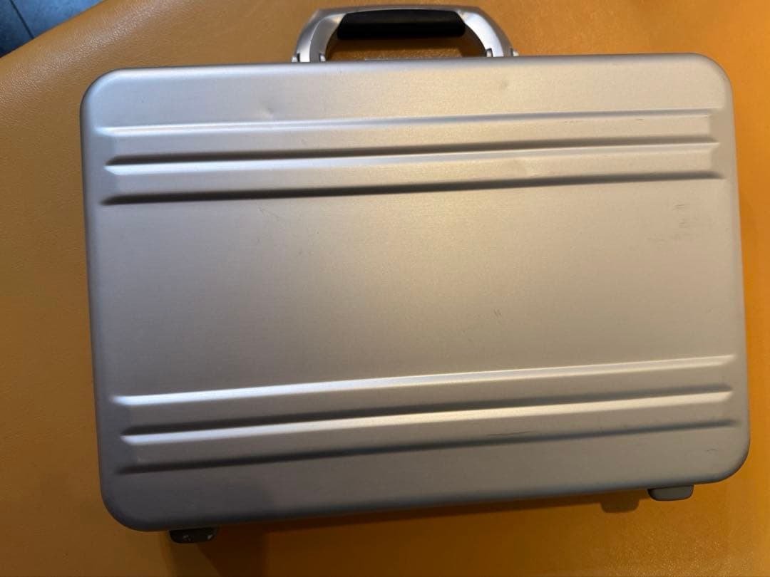 ゼロハリバートン　アタッシュケース