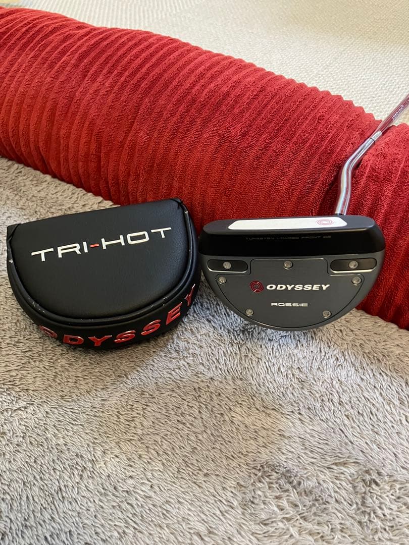 ODYSSEY TRI-HOT 5Kロッシーパター ヘッドカバー付き