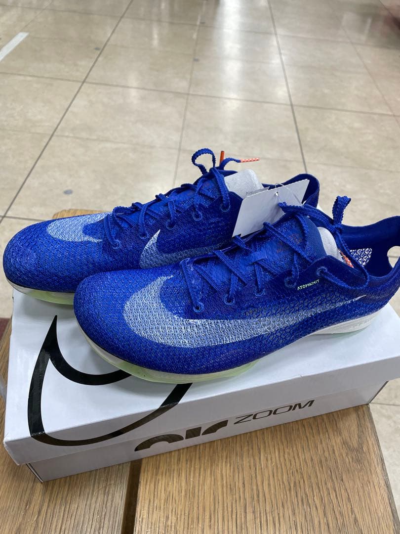 ナイキ　エアズームビクトリー　27.0