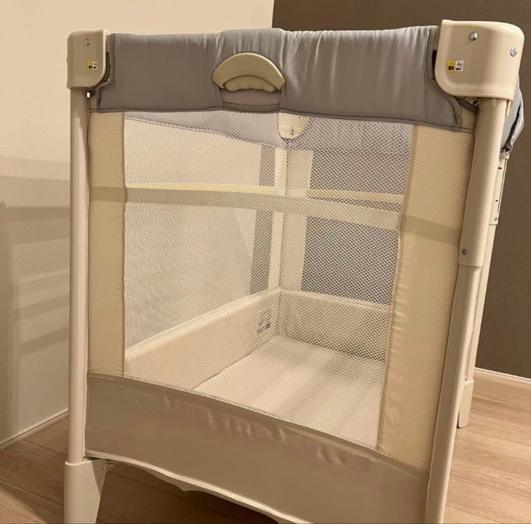 アップリカ ココネル エアープラス AB ベビーベッド マットレス付き