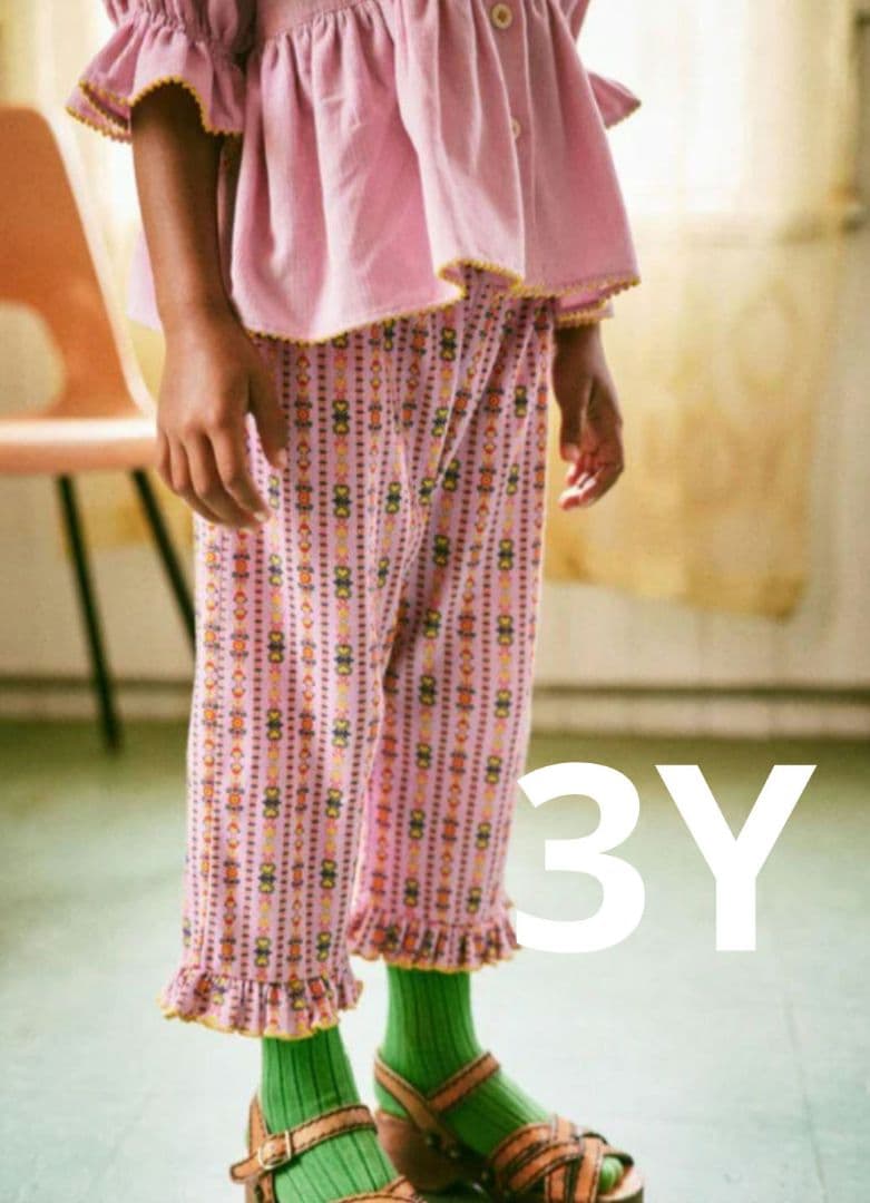 s*o様 misha&puff Ruffle Pedal Pusher