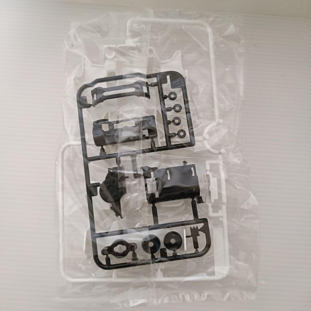 【新品未組立品】フルカウルミニ四駆　サイクロンマグナム