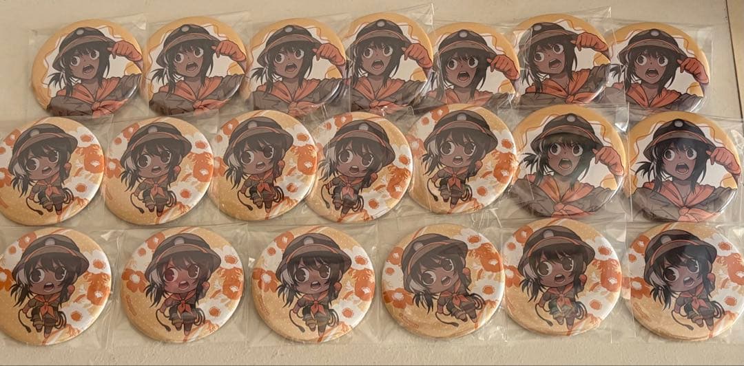 ピヤノ 缶バッジ 想い出メ森