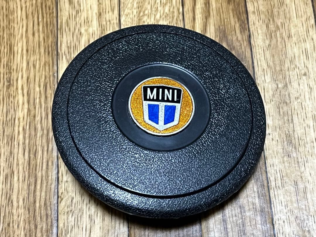 ＊*＊様 Moto-Lita ステアリングホイール 本体 ホーンボタン付