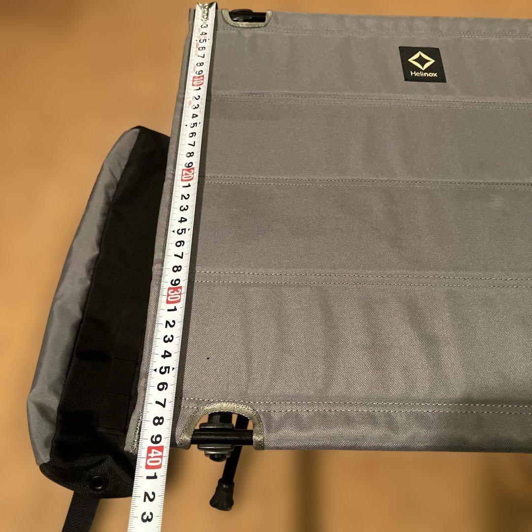 ヘリノックス　テーブル　グレー