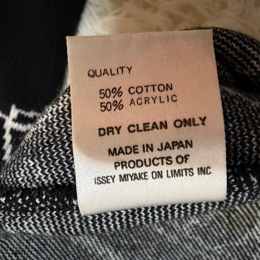 【希少】ISSEY MIYAKE 総柄ニットセーター ブラック　アートデザイン