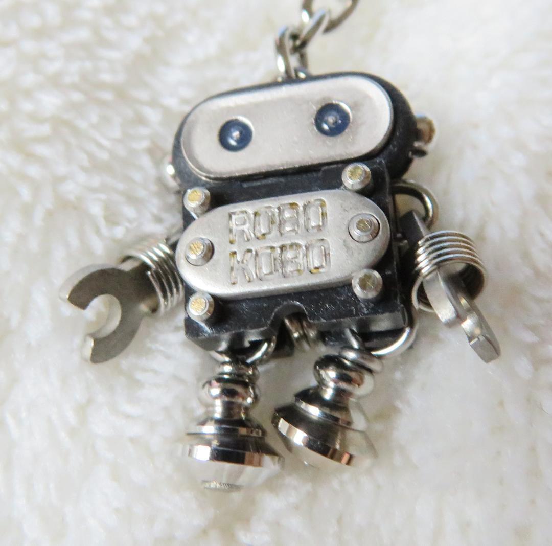 ROBOKOBO バッグチャーム　キーチャーム　キーホルダー　ストラップ