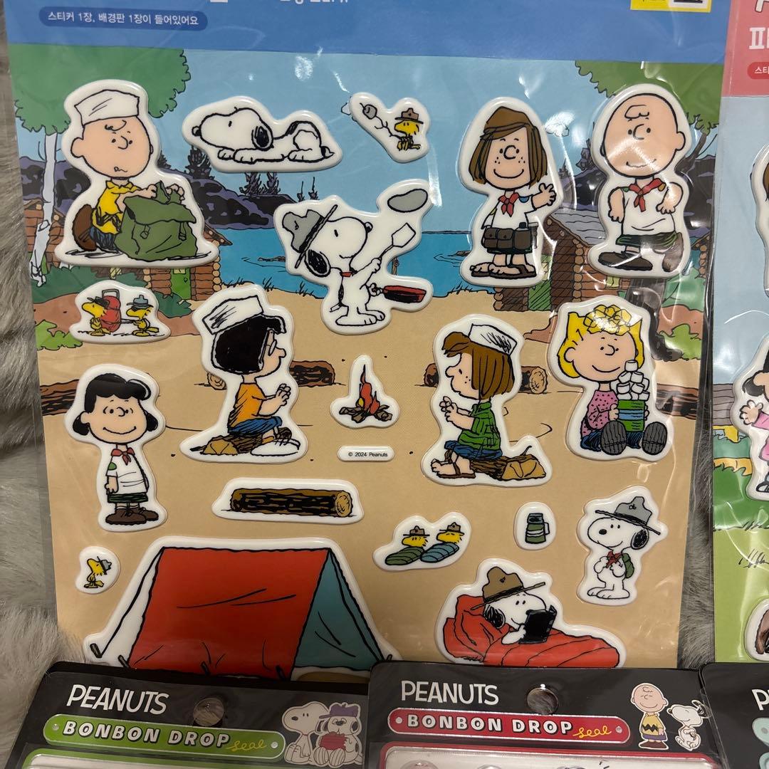 PEANUTS スヌーピーキャラクターシールセット　18シート
