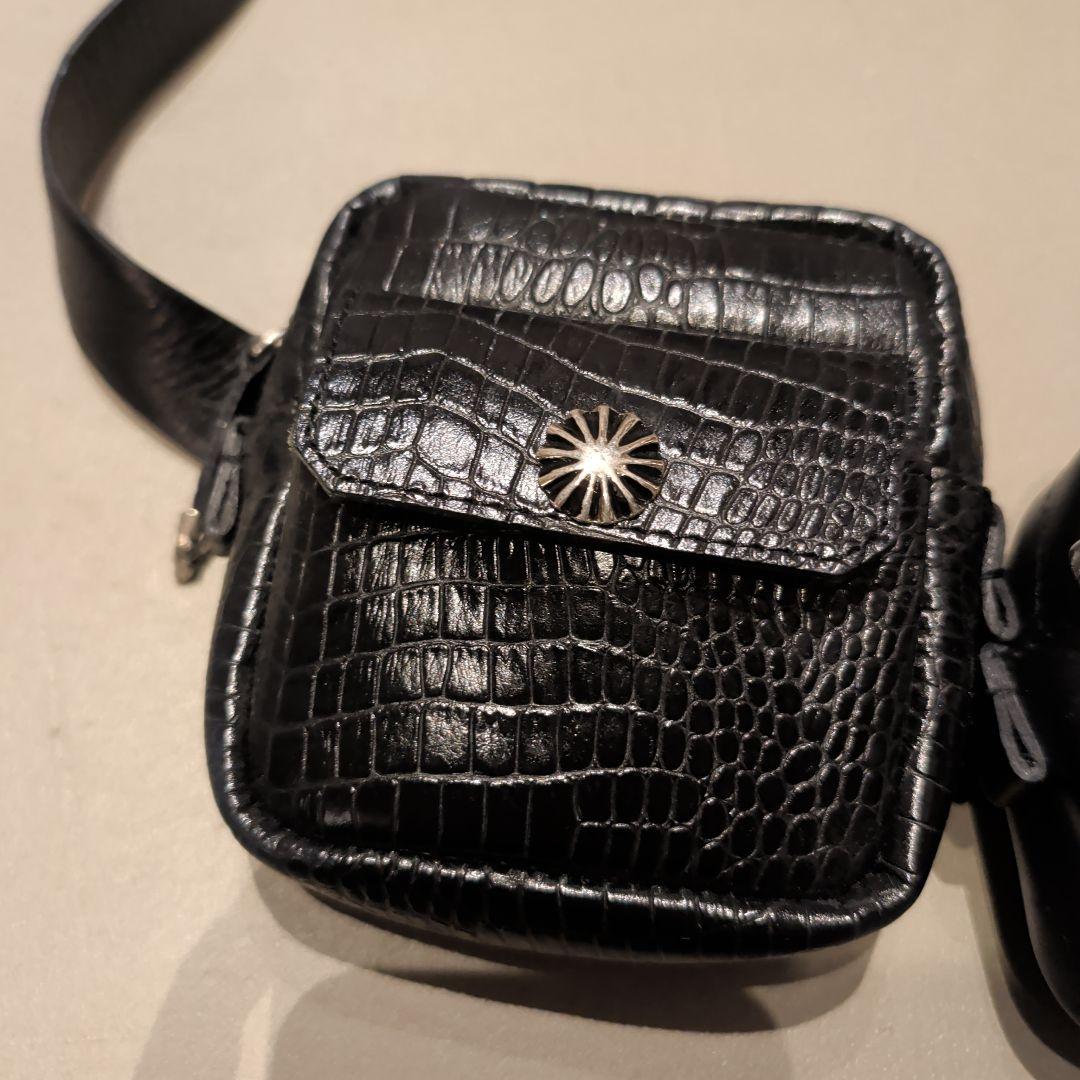 TOGA PULLA ブラック ボディバッグ・ウエストポーチ