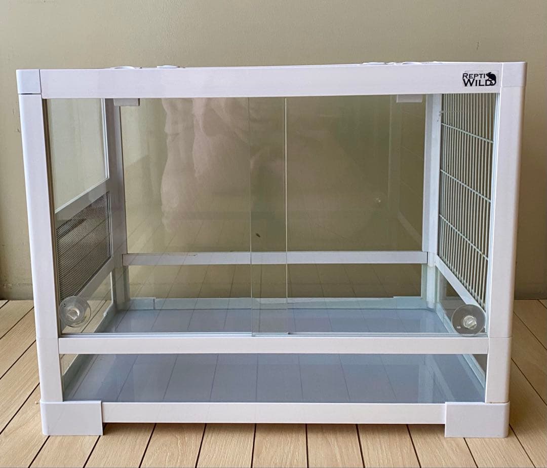 パンテオン　ホワイト　WH４５３５ REPTI WILD 爬虫類　小動物　ゲージ