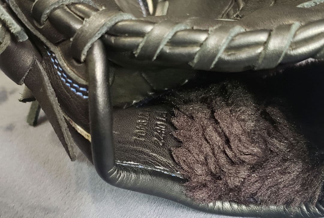 ミズノ 少年野球 オールラウンド グローブ　WILLDRIVE 右投げ ブラック