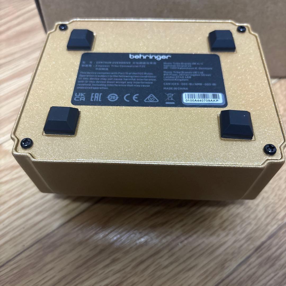 初期デザイン　behringer CENTAUR OVERDRIVE