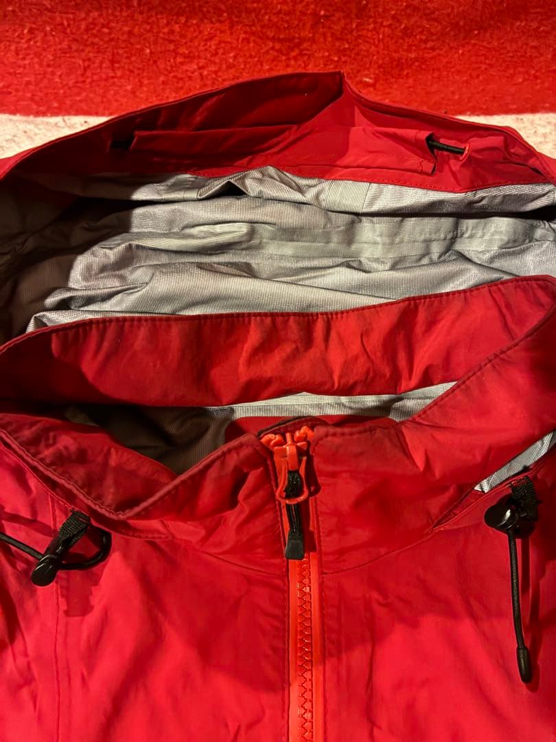 Supreme レッド ナイロンジャケット Mサイズ