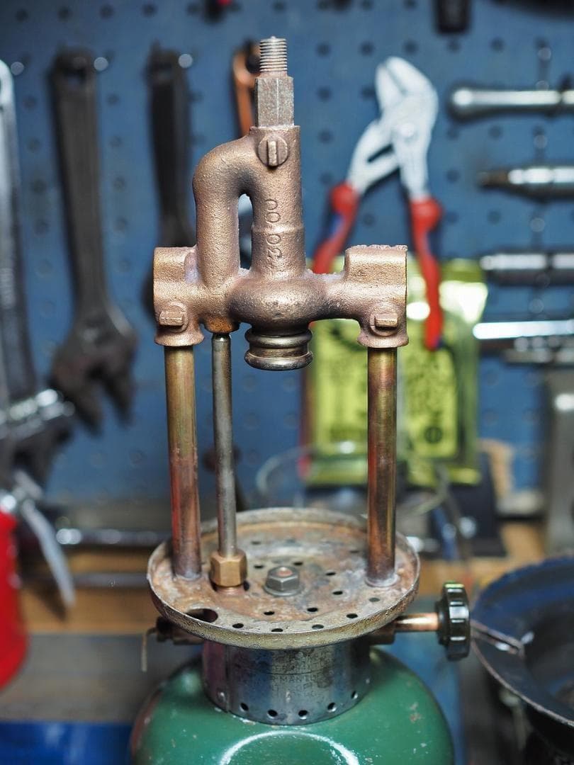 燃焼絶好調　1946年9月製　コールマン242C ( 200A の前身) s17