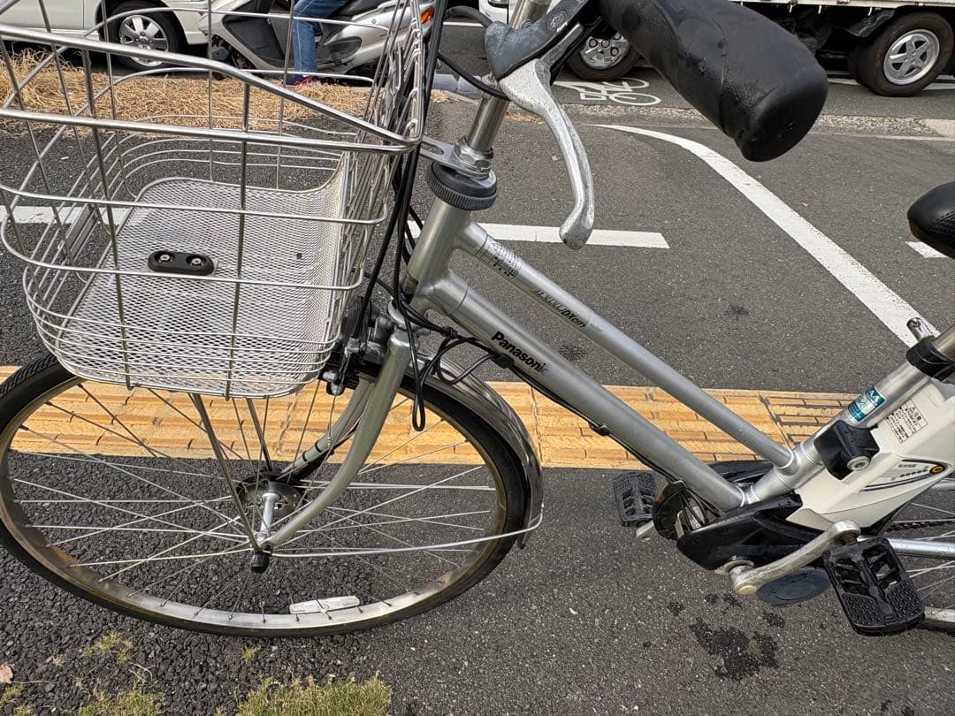 中古 27㌅5段変速Panasonic電動アシスト自転車　8.9Ah4点灯大阪
