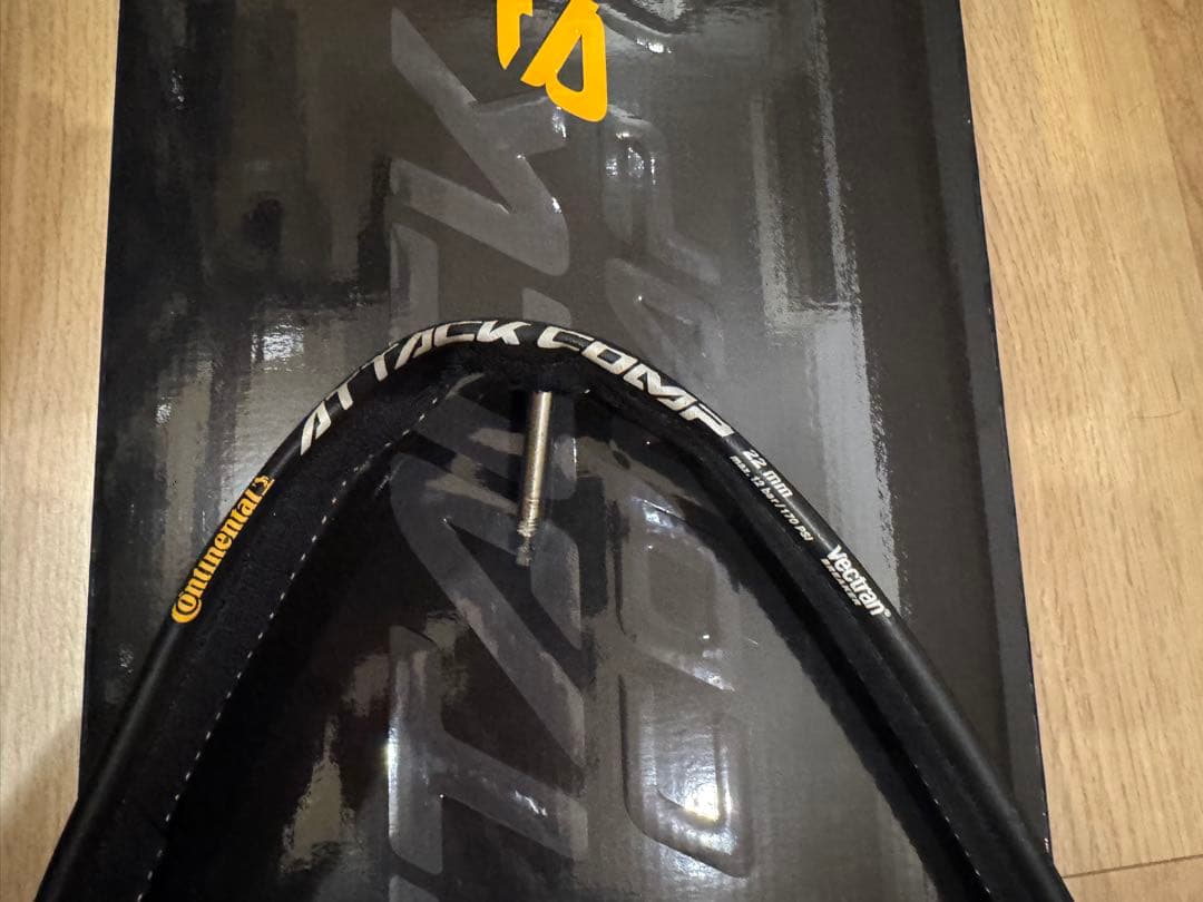 Continental Attack Compチューブラー コンチネンタル