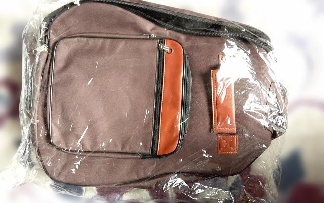 最終値引き【美品】Taylor Academy 12e　新品ギグケース