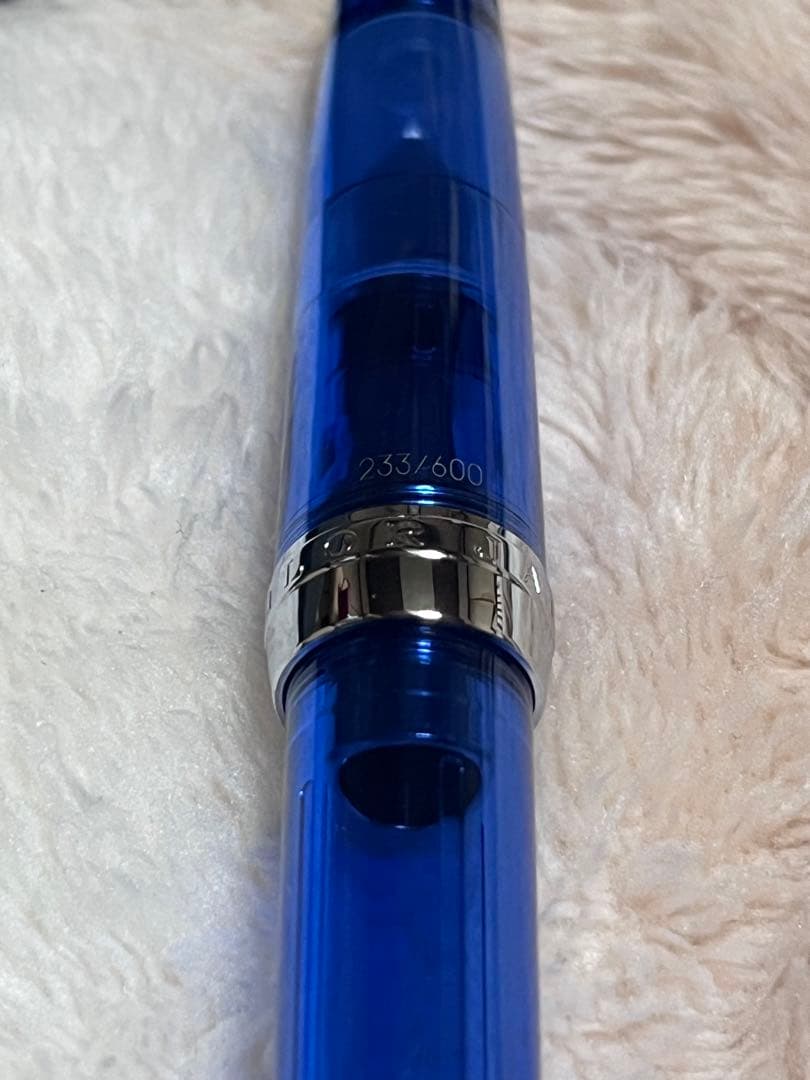 新品未使用 限定600本 セーラー プロフェッショナルギア 万年筆 スカイ MF