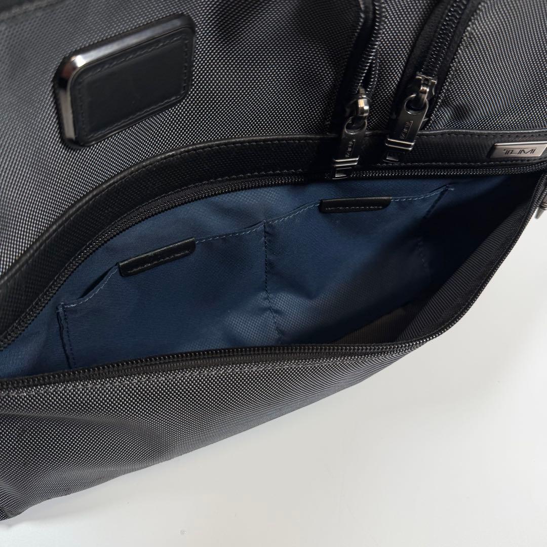 【美品】トゥミ　ビジネスバッグ　2way アルファ2 エクスパンダブル　グレー