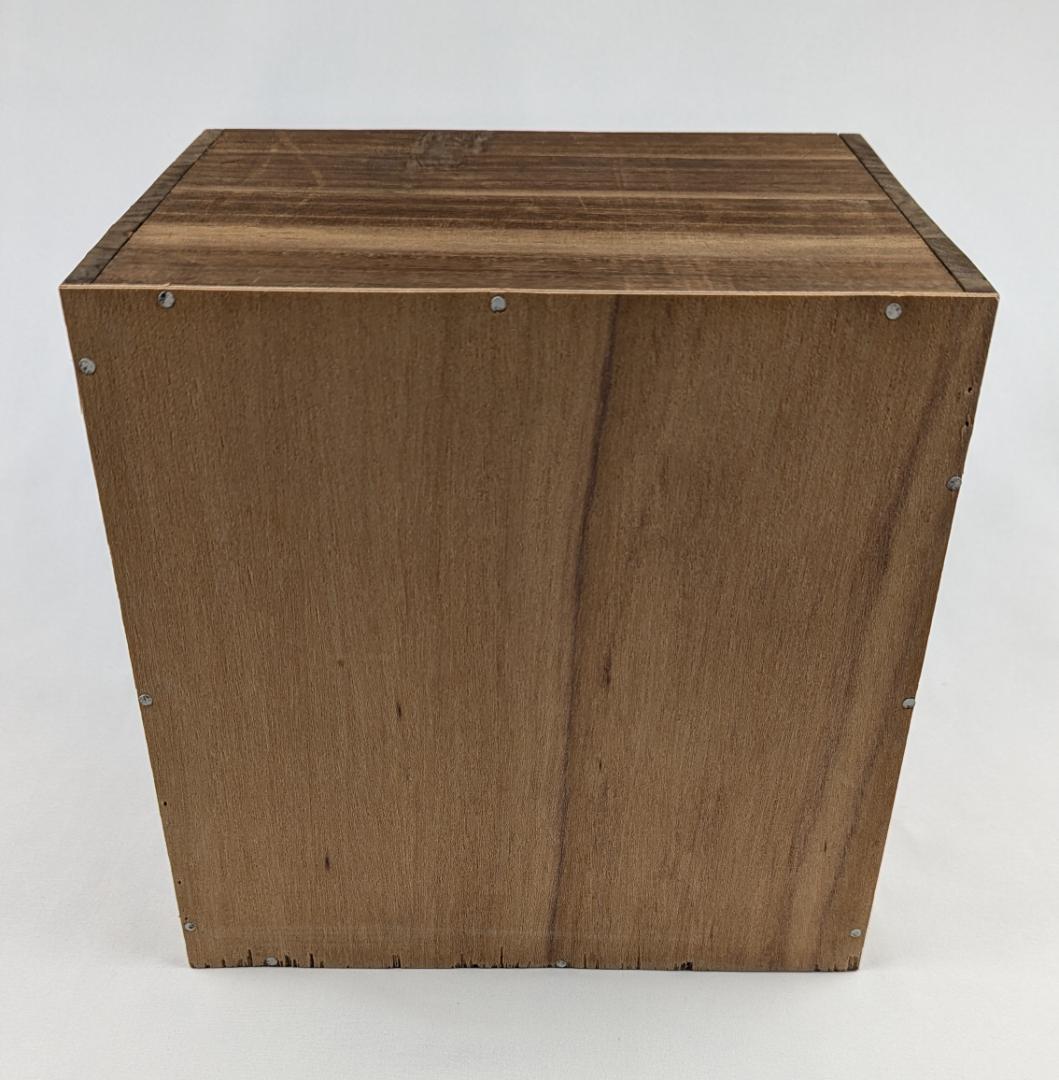 岩田藤七　紅牡丹　吹きガラス