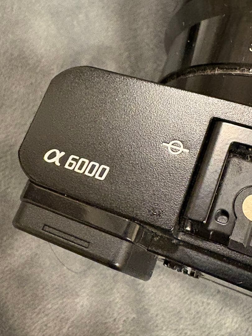 SONY α6000 説明書付 SEL18200LE付き